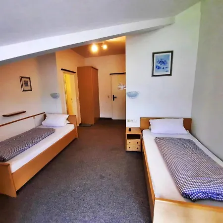 Albrecht Hotel